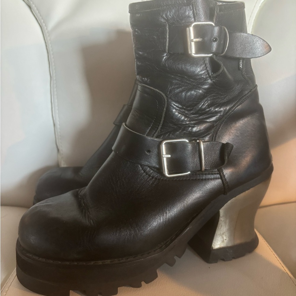 DESTROY Steel Heeled Black Lrather Boots with Silver Buckles
